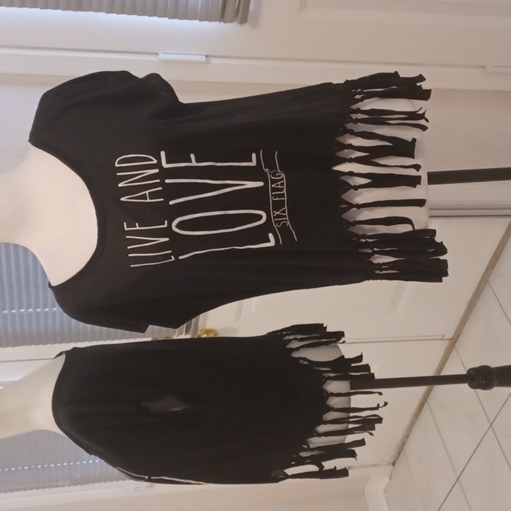4/$60 Black Fringed Tee - Size Small